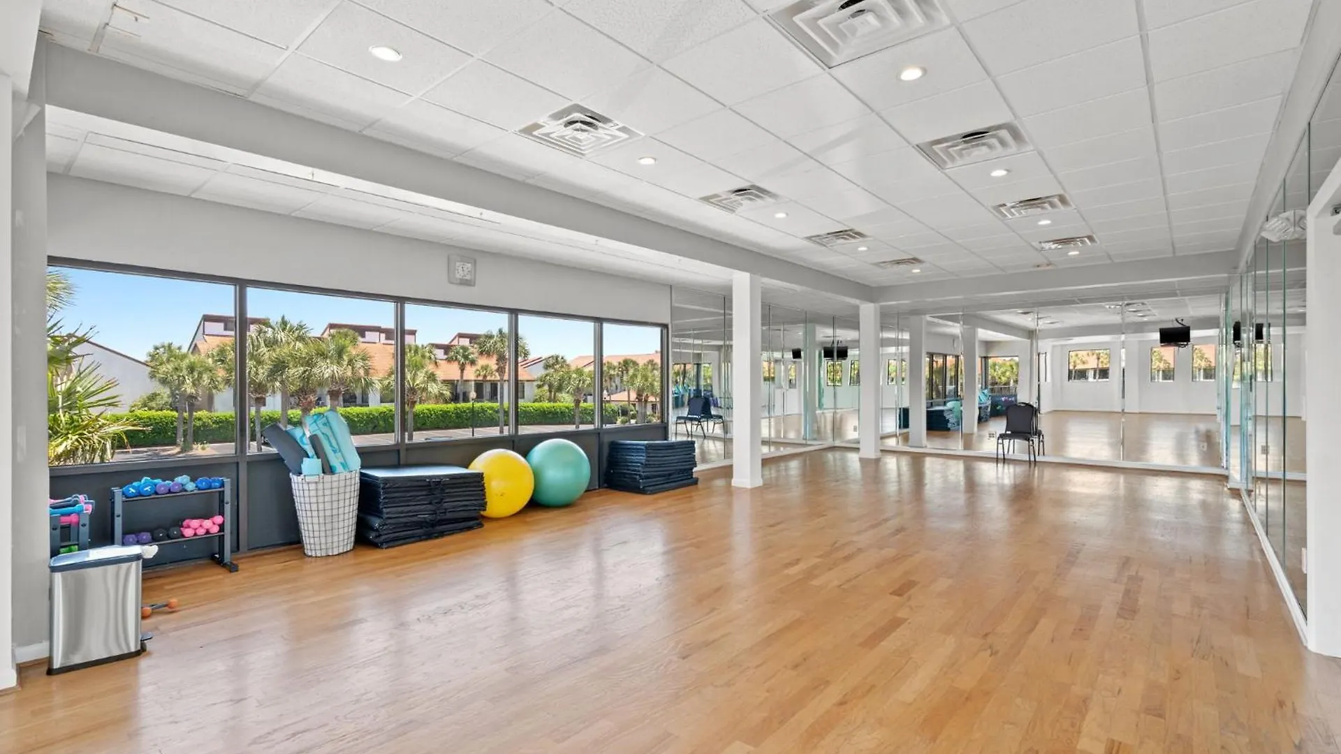Edgewater Golf Villas #1714 By Nautical Properties Panama City Beach